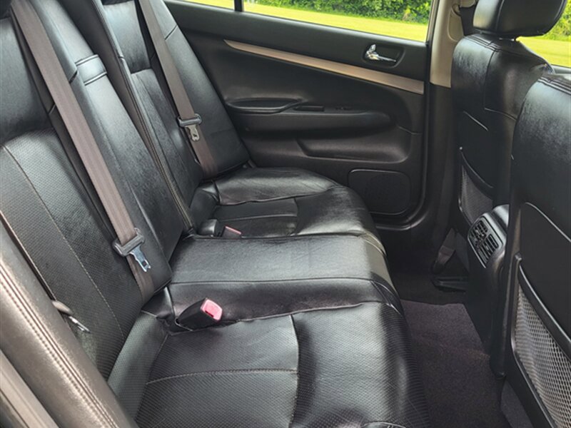 Used 2011 INFINITI G25 x w/ Moonroof Pkg AWD/4WD image 21
