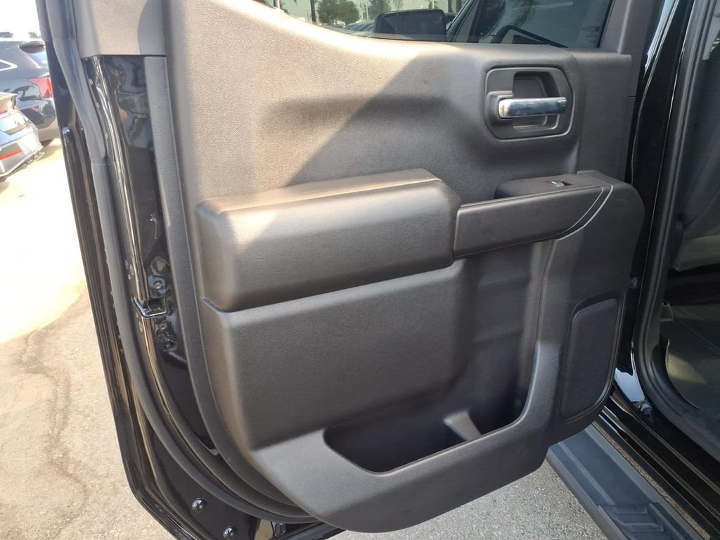Used 2023 Chevrolet Silverado 1500 Custom w/ LPO, Dark Essentials Package RWD image 13