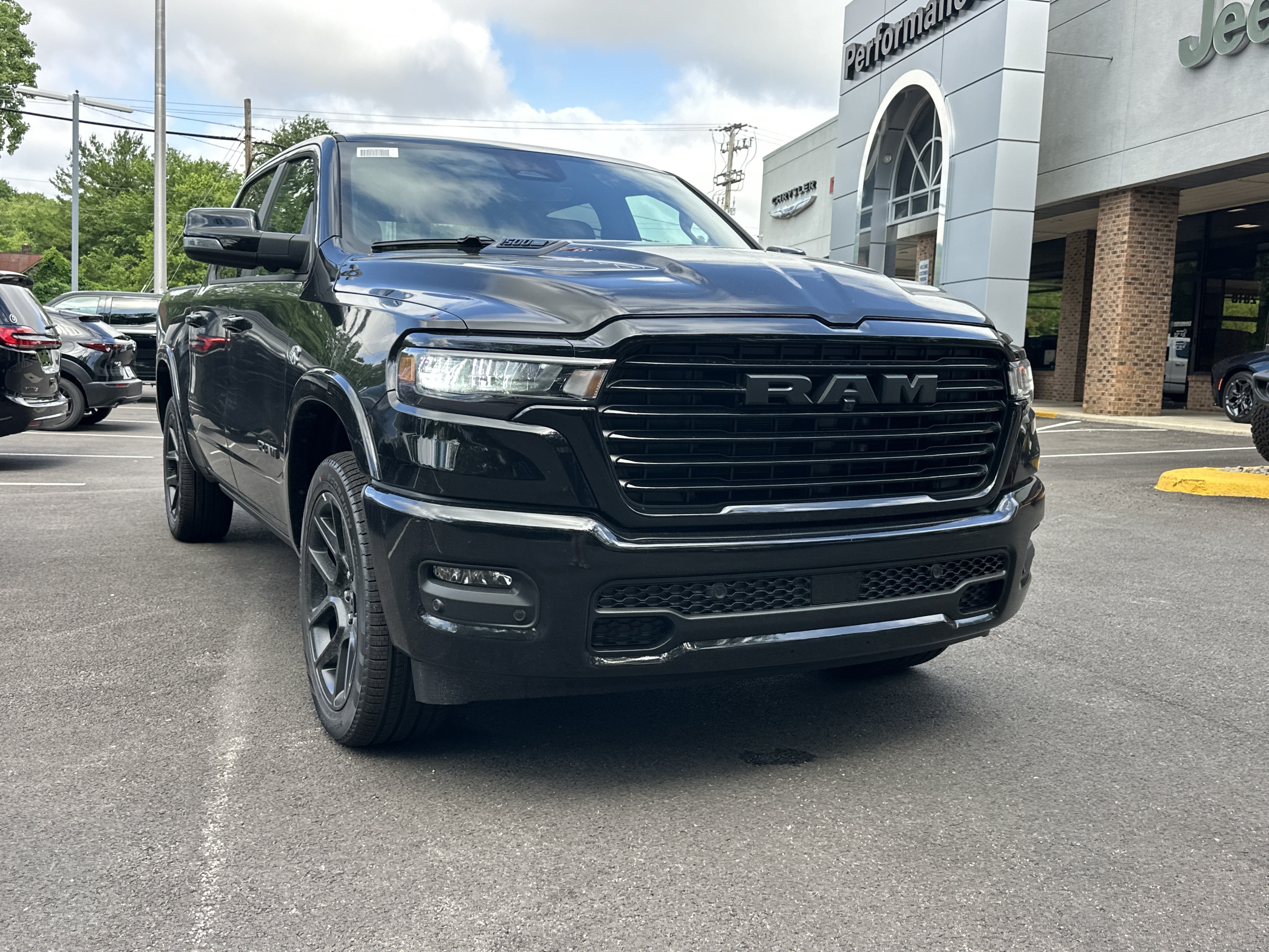 New 2026 RAM 1500 Laramie w/ Night Edition AWD/4WD image 21