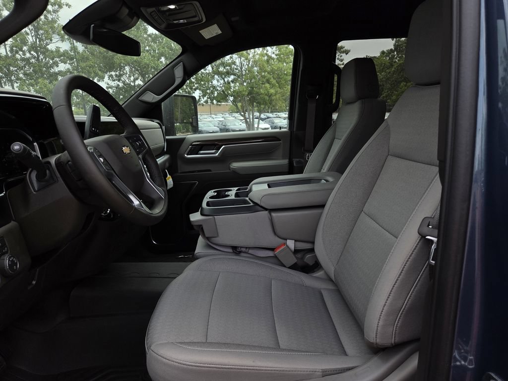 New 2026 Chevrolet Silverado 2500 LT AWD/4WD image 16