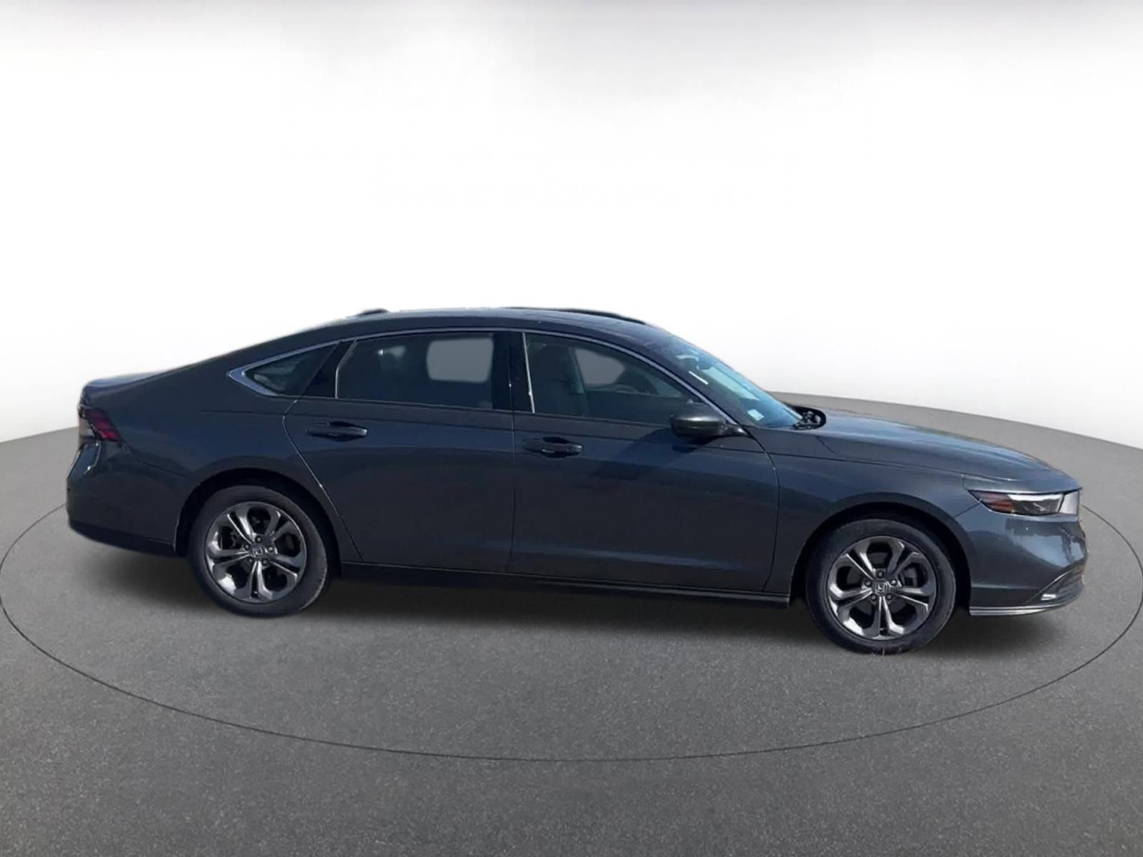 Used 2024 Honda Accord EX image 16