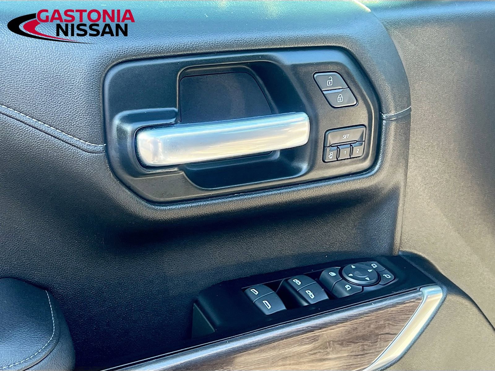 Used 2019 Chevrolet Silverado 1500 LTZ w/ LTZ Premium Package image 23