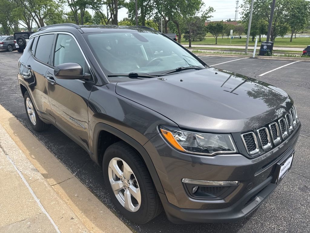 Used 2019 Jeep Compass Latitude AWD/4WD image 8