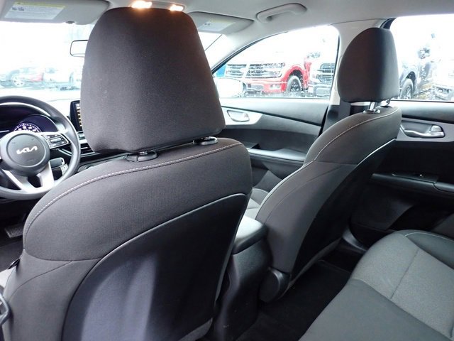 Used 2023 Kia Forte LXS image 16