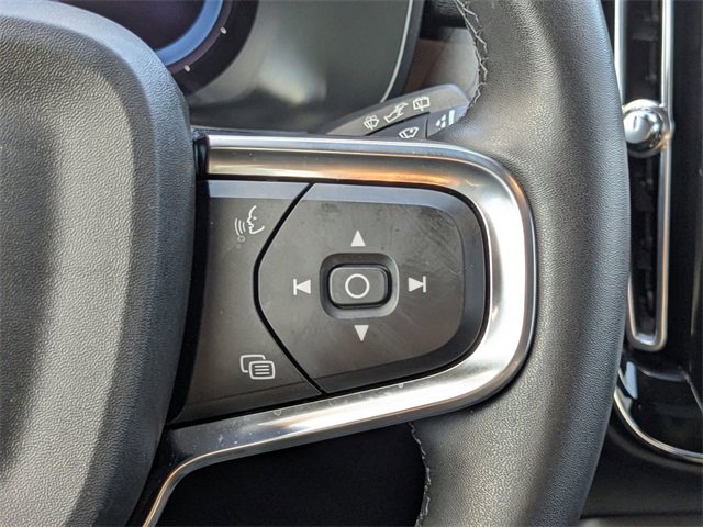 Used 2023 Volvo XC40 Recharge Ultimate image 27