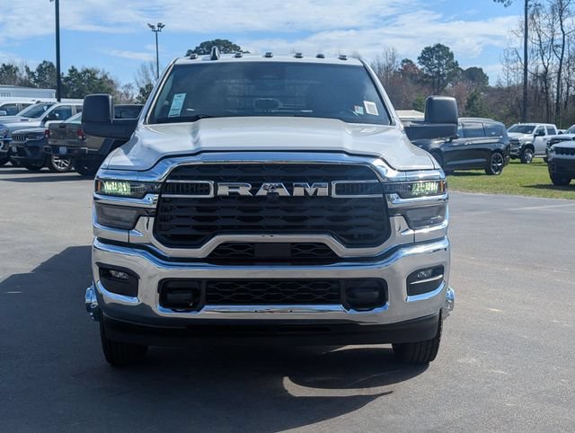 New 2026 RAM 3500 Tradesman w/ Chrome Appearance Group A AWD/4WD image 3
