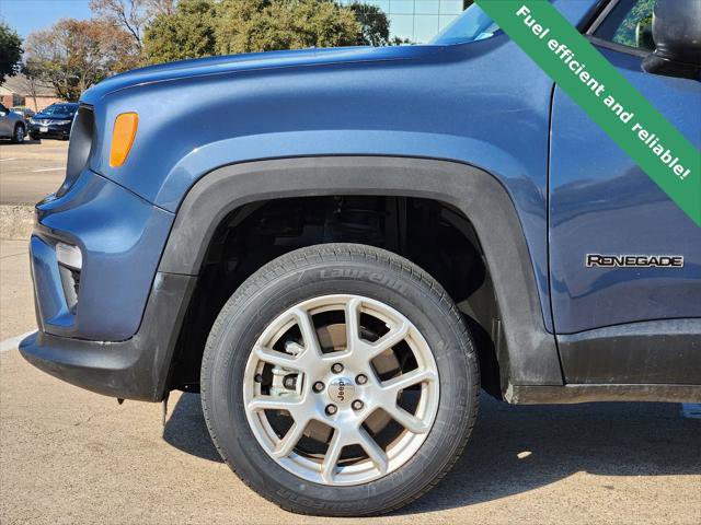 Certified 2023 Jeep Renegade Latitude image 9