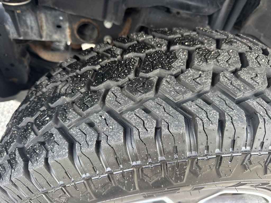 Used 2020 Jeep Wrangler Sport AWD/4WD image 27