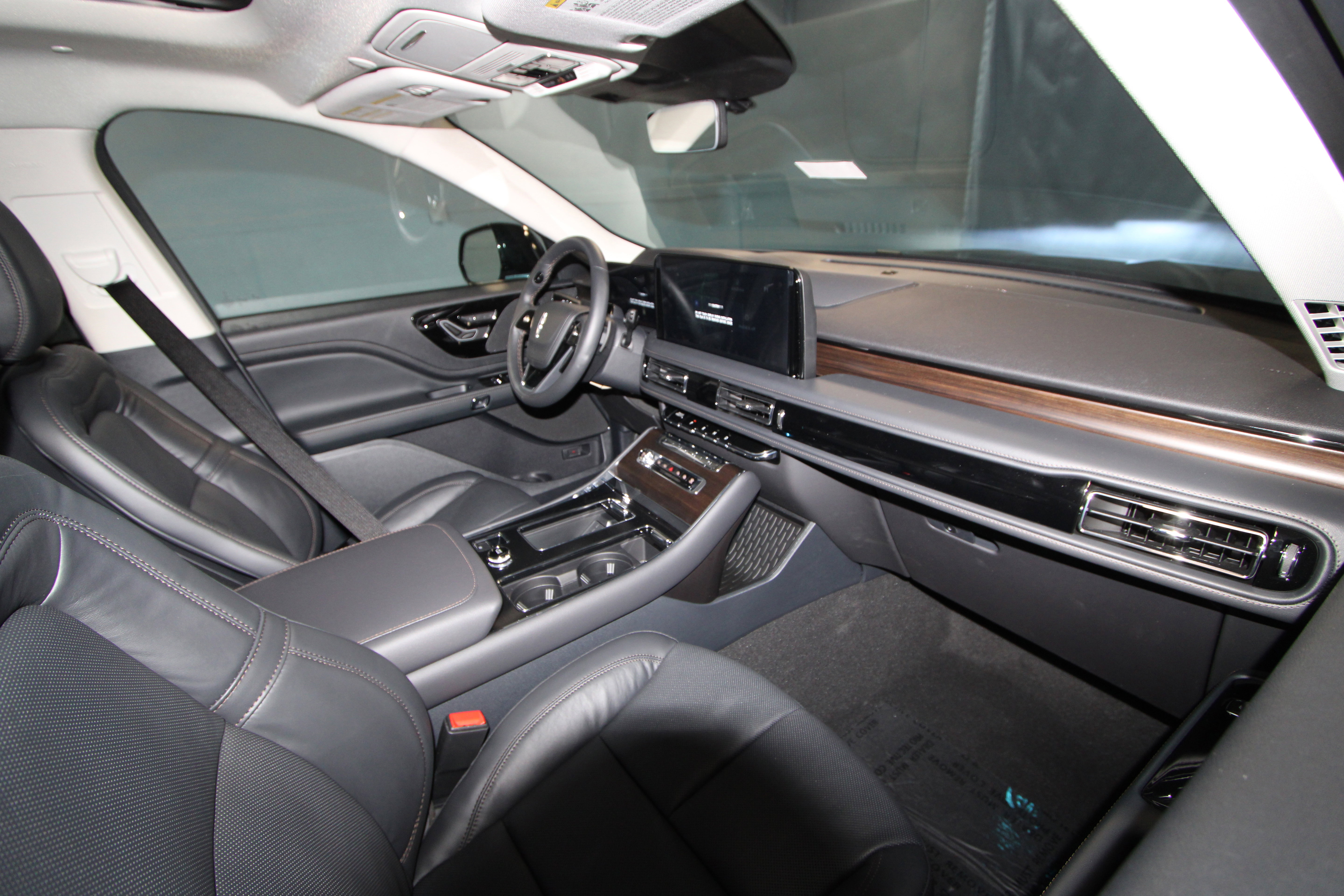 New 2026 Lincoln Aviator Reserve image 19