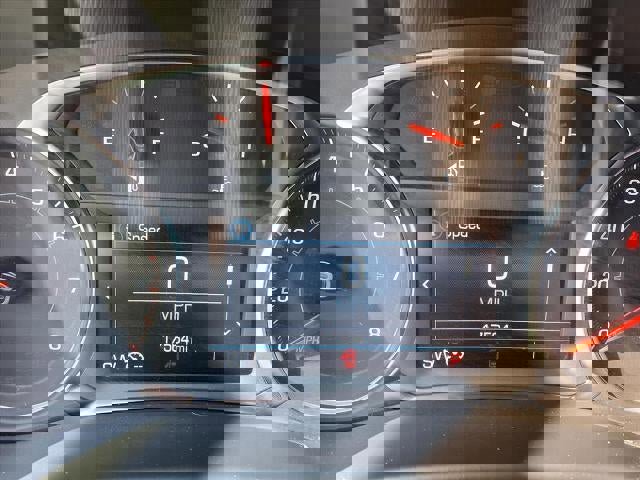 Used 2023 GMC Acadia SLE w/ Elevation Edition image 15