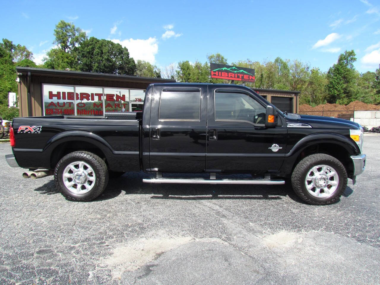 Used 2016 Ford F250 Lariat w/ Lariat Interior Package image 8