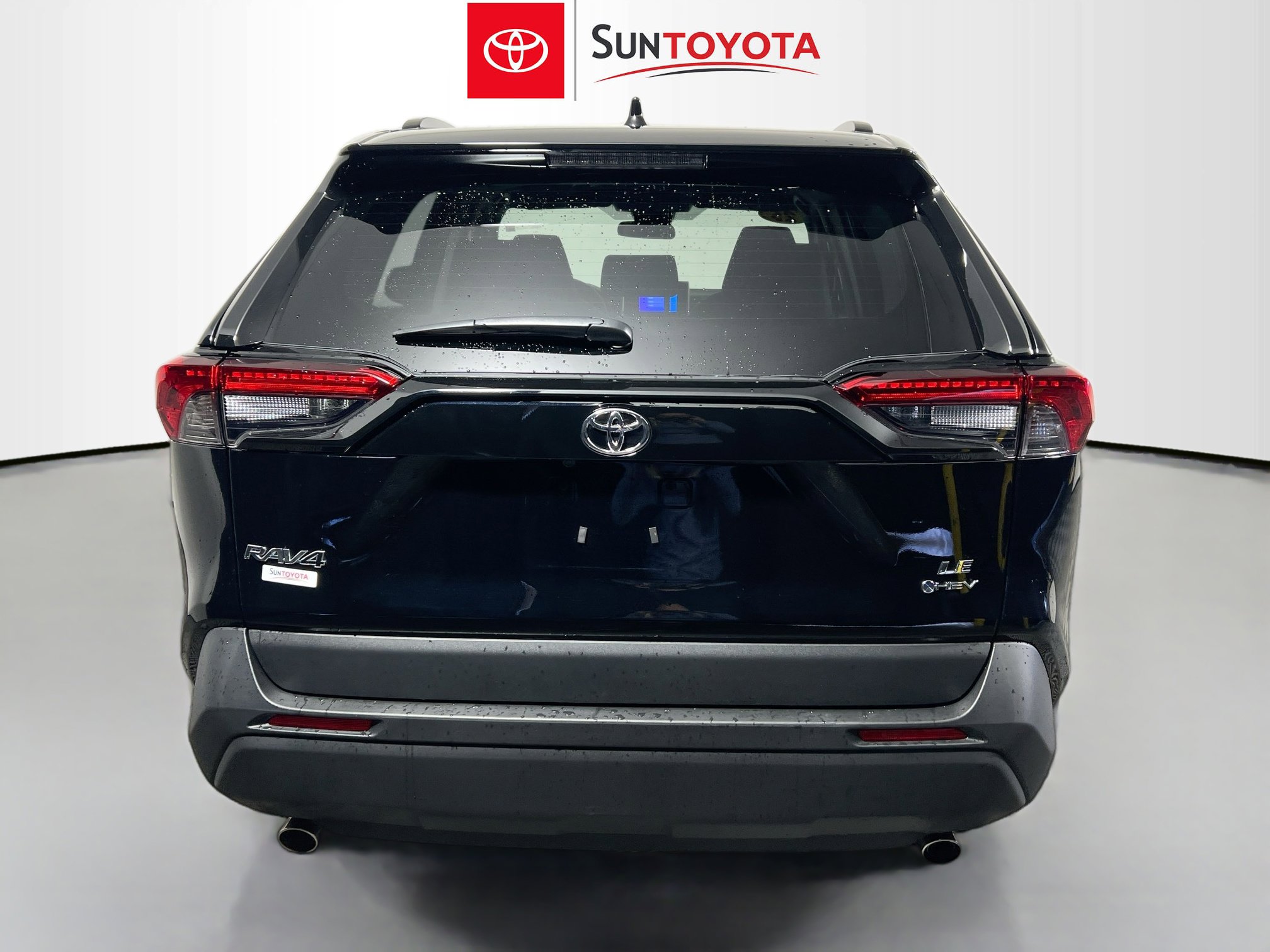 Used 2025 Toyota RAV4 LE image 5