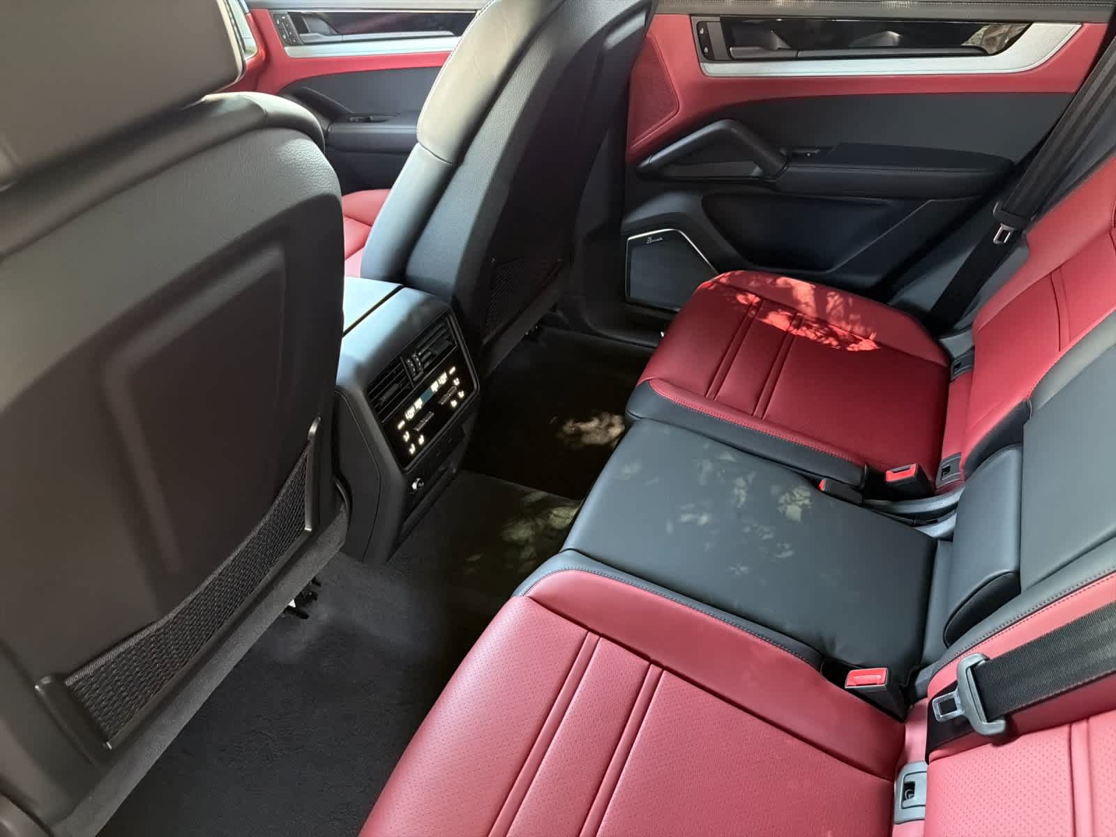 New 2026 Porsche Cayenne S AWD/4WD image 13
