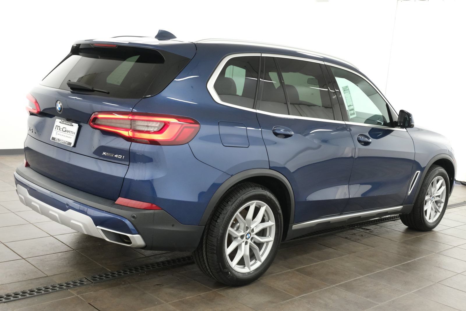 Used 2020 BMW X5 xDrive40i w/ Convenience Package AWD/4WD image 5
