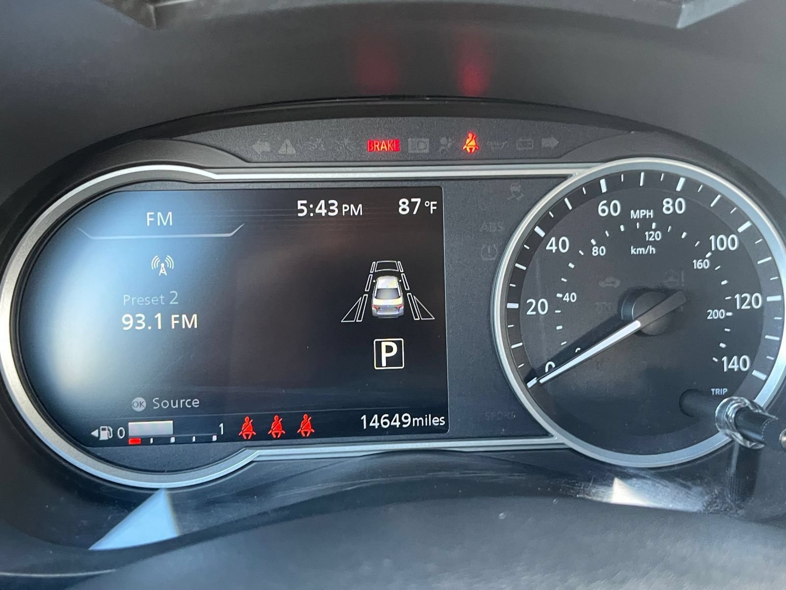 Used 2025 Nissan Versa SV FWD image 37