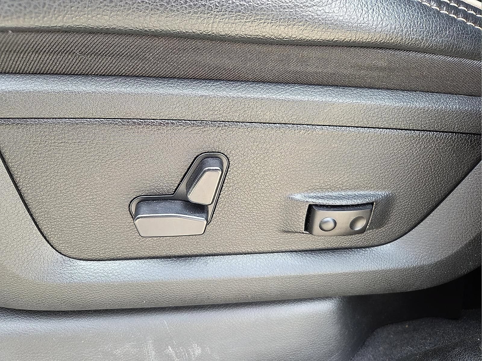 Used 2024 RAM 2500 Laramie AWD/4WD image 15