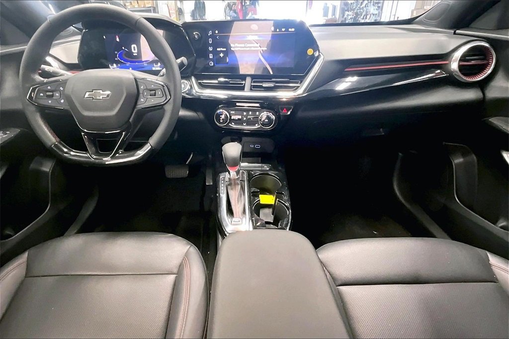 Used 2024 Chevrolet Trax RS image 14