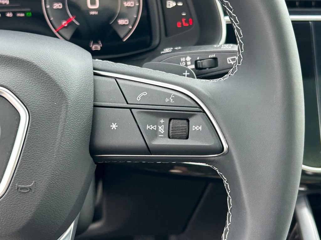 New 2026 Audi Q7 3.0T Premium Plus AWD/4WD image 24