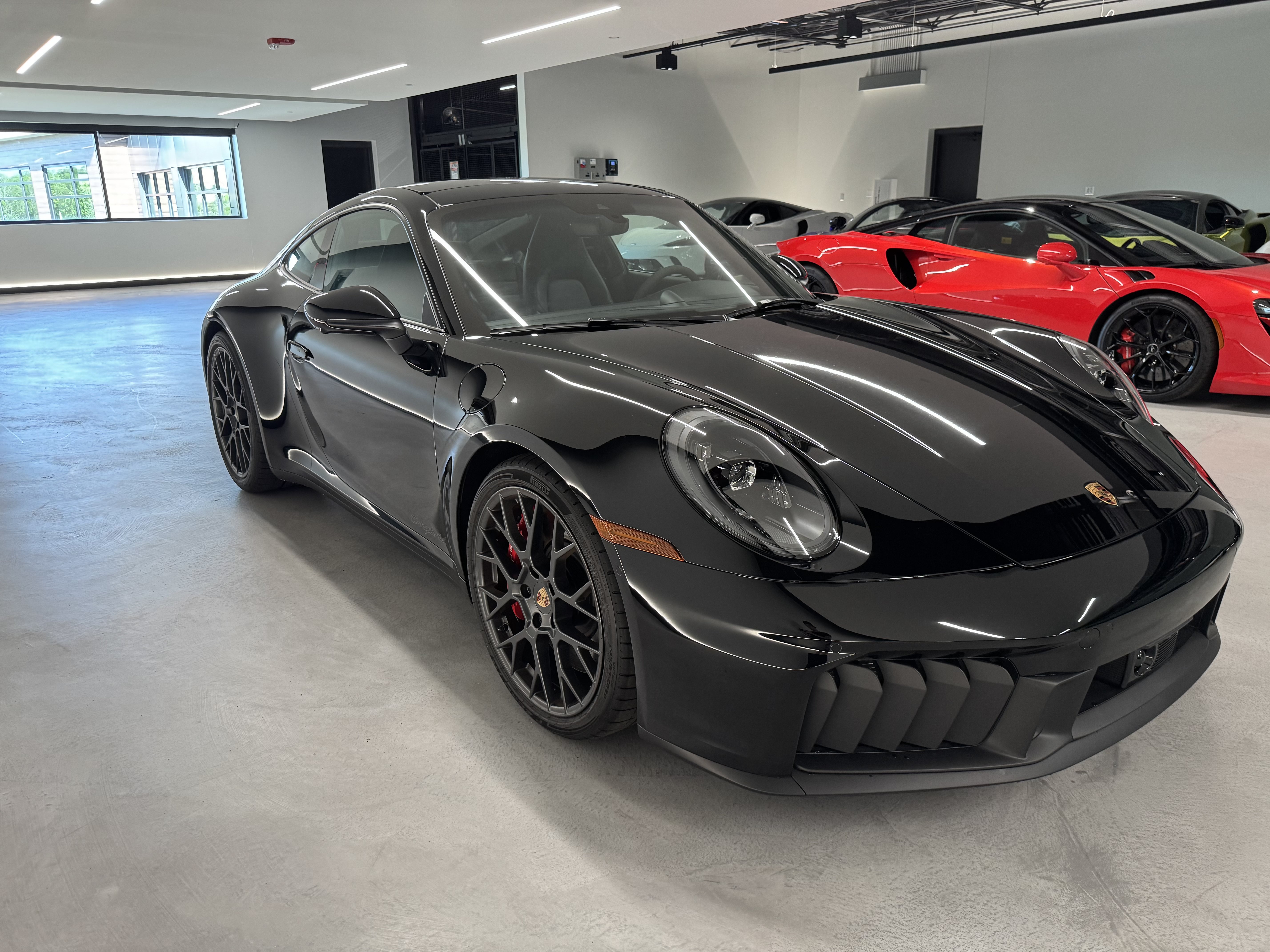 Used 2025 Porsche 911 GTS image 6