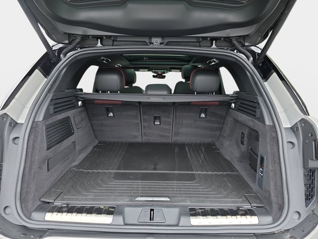 New 2025 Land Rover Range Rover Sport Dynamic SE AWD/4WD image 12