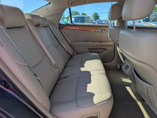 Used 2006 Toyota Avalon Limited FWD image 19