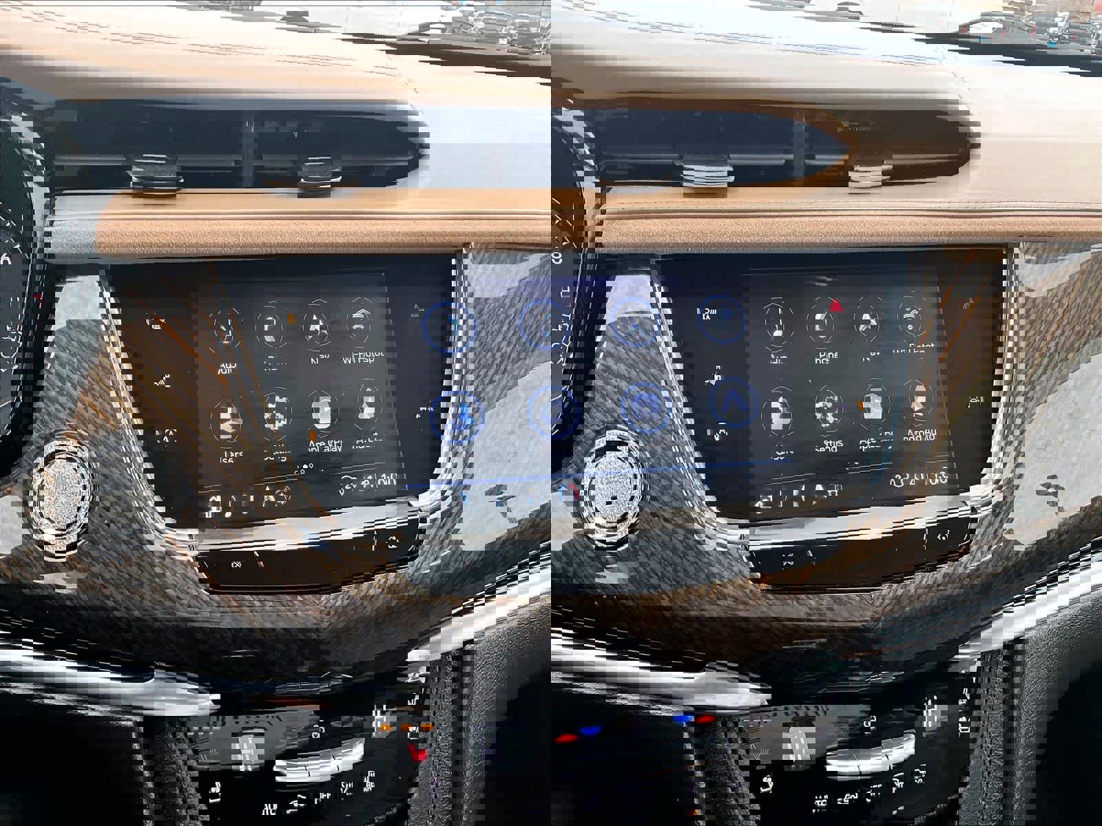 Used 2023 Cadillac XT6 Premium Luxury w/ Platinum Package image 27