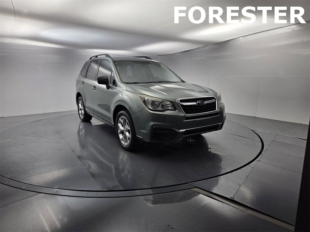 Used 2017 Subaru Forester 2.5i w/ Alloy Wheel Package image 3