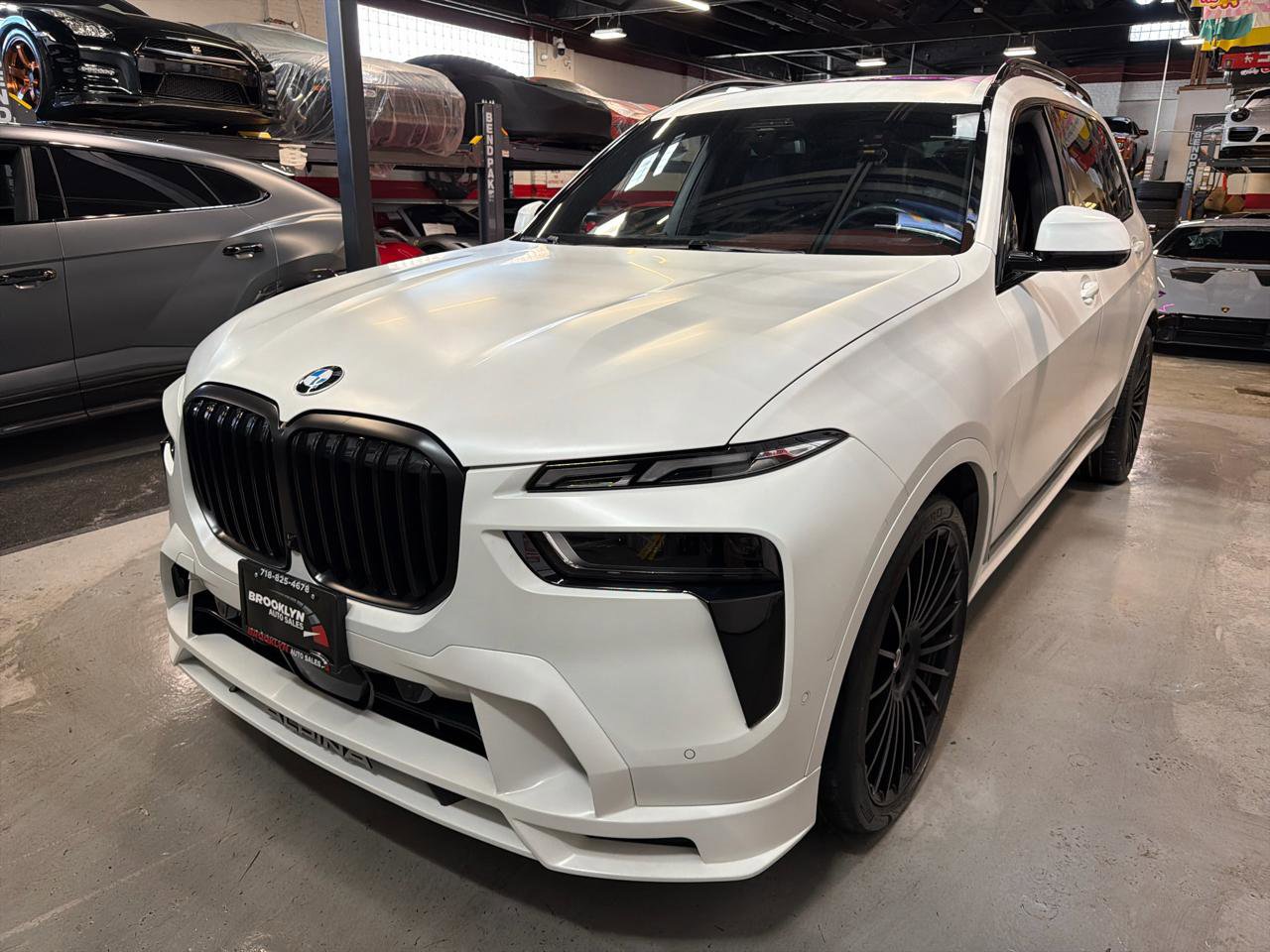 Used 2023 BMW ALPINA XB7 image 11