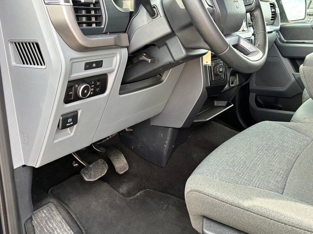 Used 2025 Ford F150 XLT w/ Equipment Group 301A Standard image 16