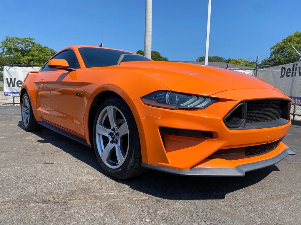 Used 2020 Ford Mustang GT Premium w/ GT Performance Package RWD image 31