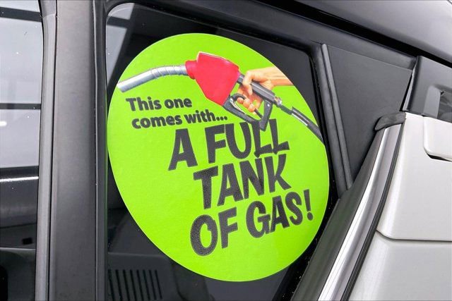 Used 2019 Toyota C-HR Limited image 36