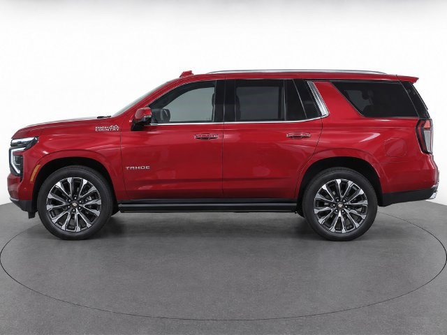 Used 2025 Chevrolet Tahoe High Country AWD/4WD image 6
