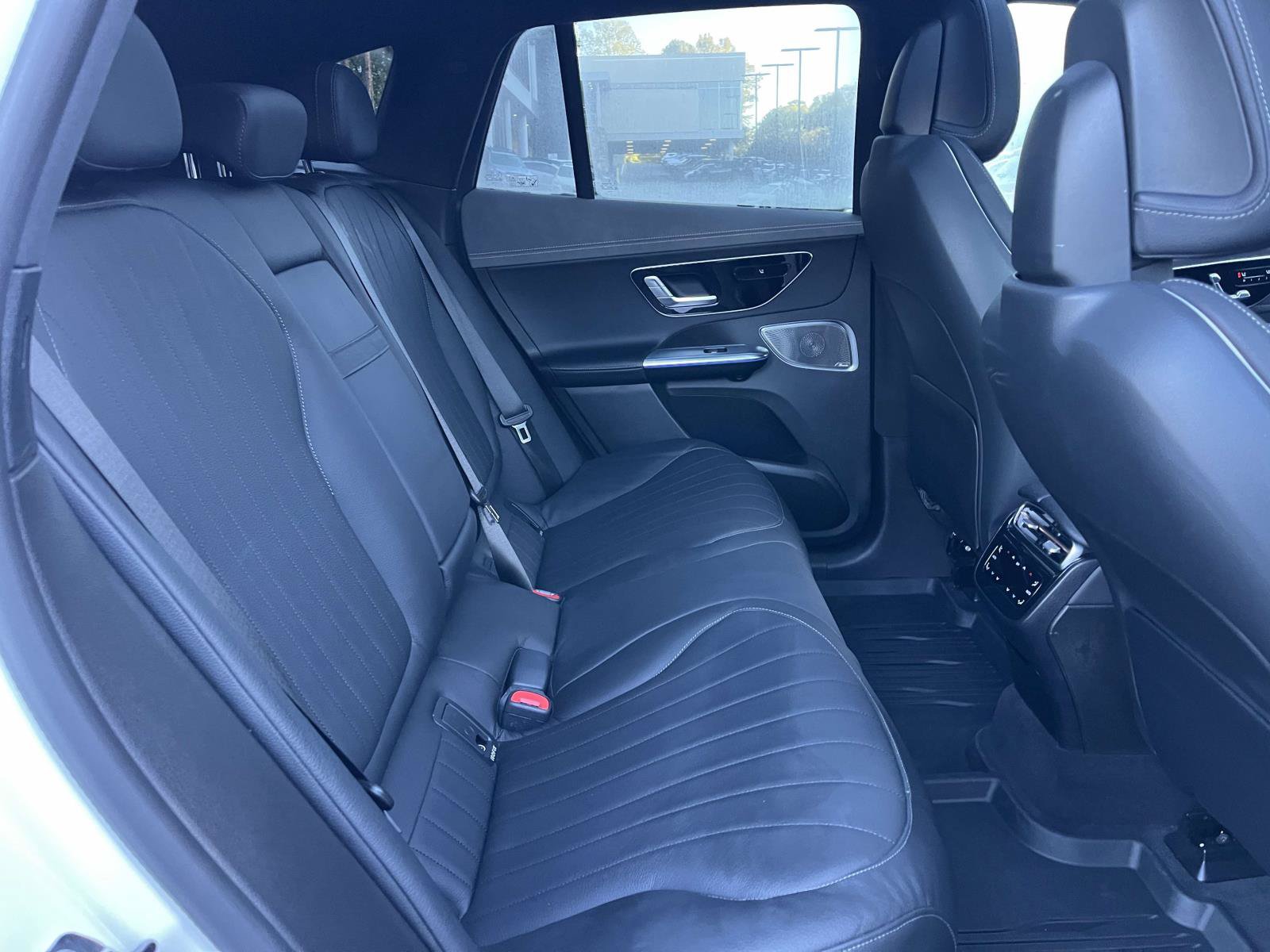 Certified 2023 Mercedes-Benz EQE 500 4MATIC SUV w/ Pinnacle Trim Package image 48
