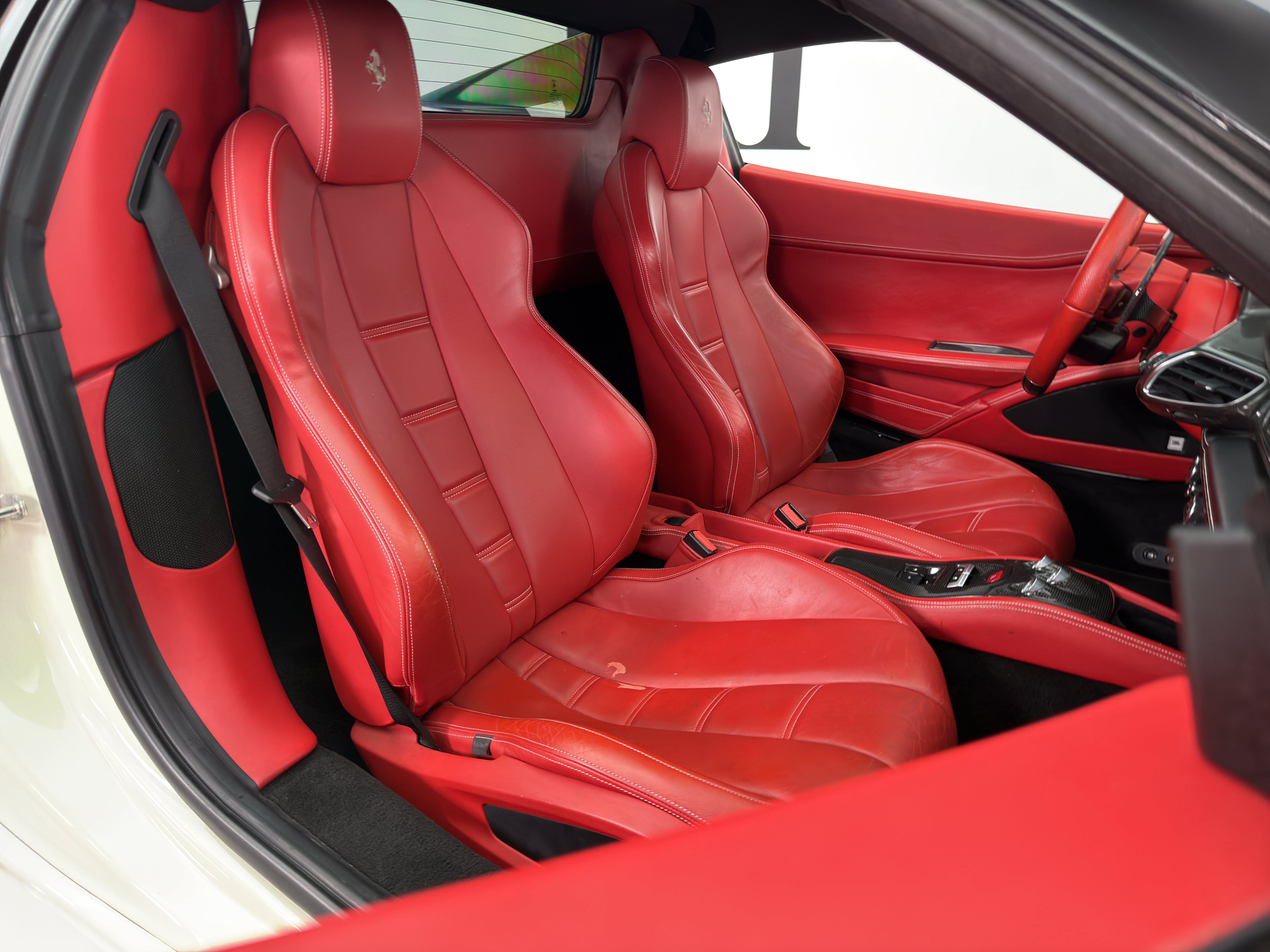 Used 2013 Ferrari 458 Spider RWD image 47