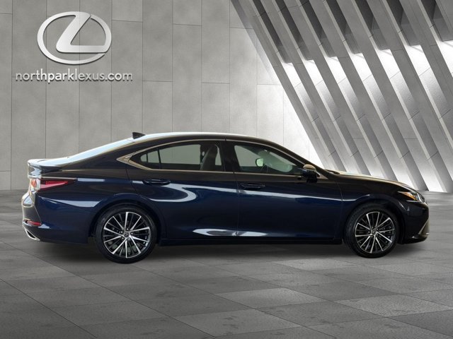 Certified 2024 Lexus ES 350 w/ Premium Package FWD image 4