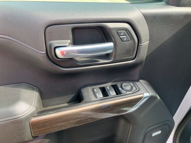 Used 2020 Chevrolet Silverado 1500 LT Trail Boss AWD/4WD image 11