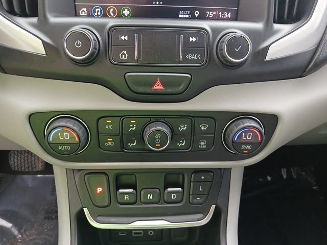 Used 2020 GMC Terrain SLT AWD/4WD image 32
