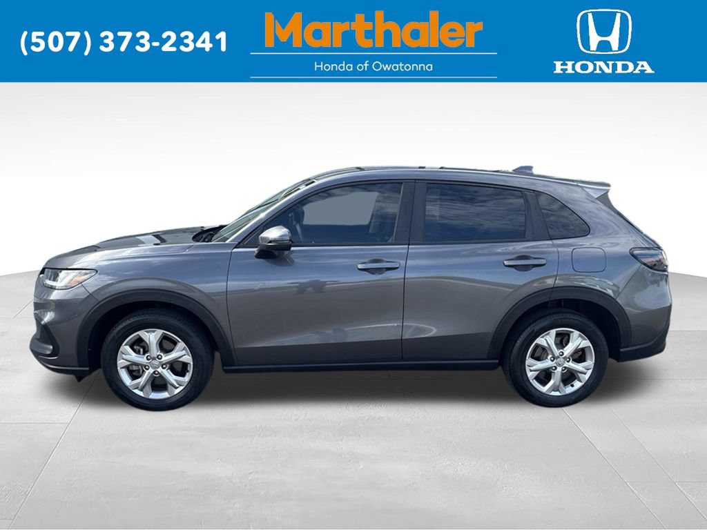 Used 2024 Honda HR-V LX image 2