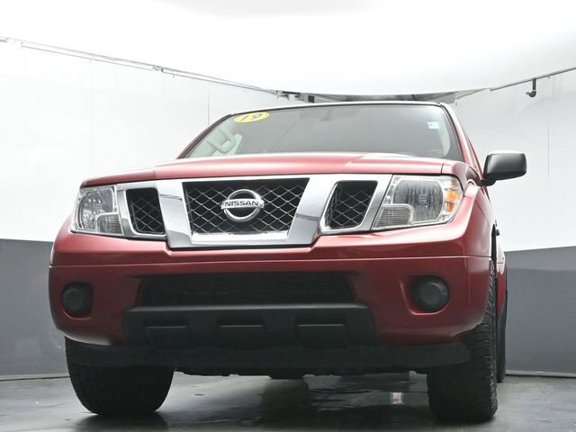 Used 2019 Nissan Frontier SV image 32