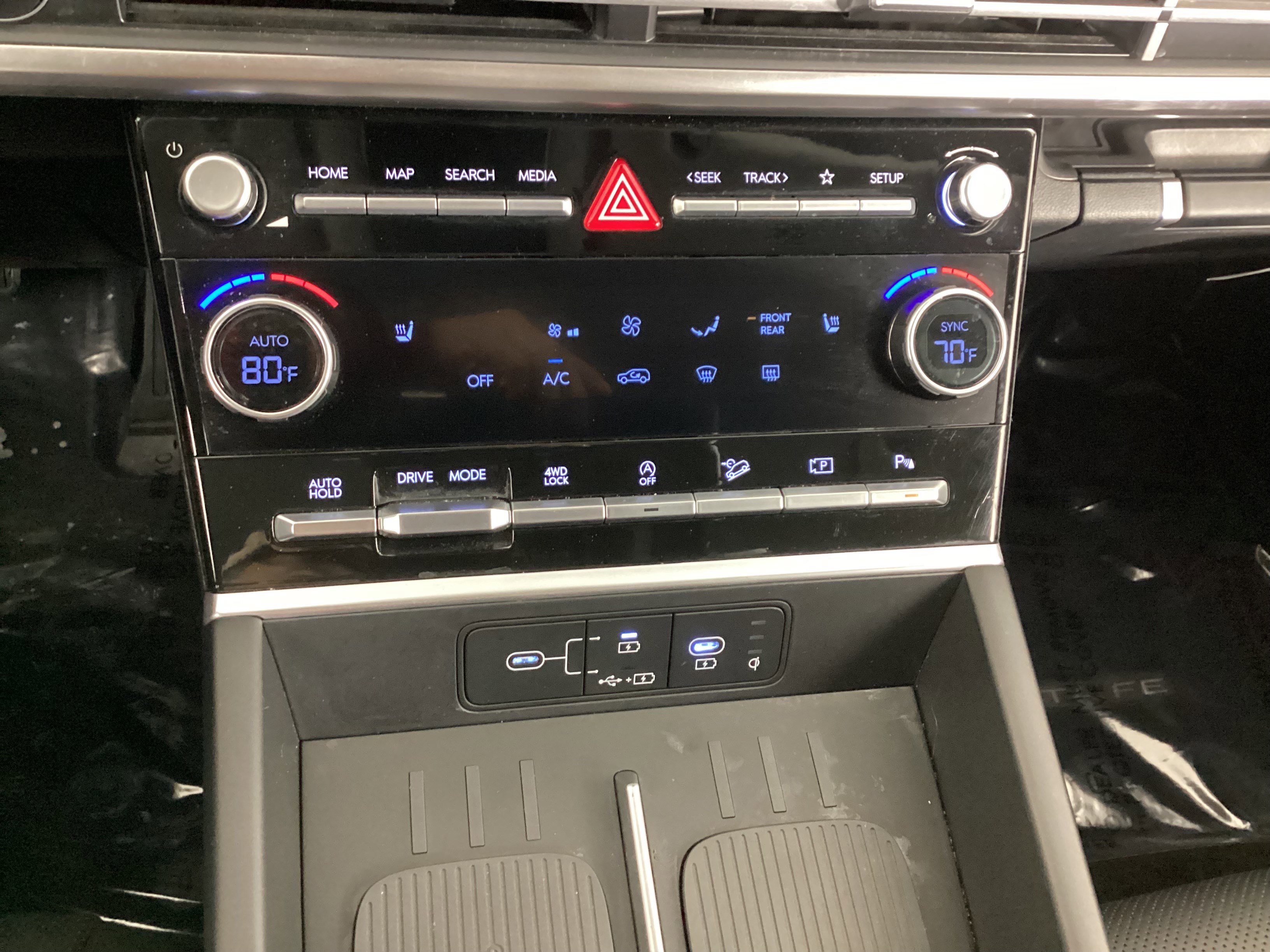 Used 2024 Hyundai Santa Fe SEL image 20