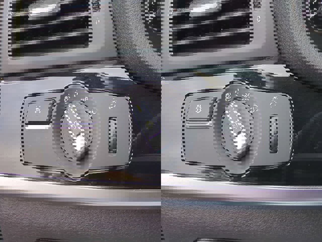 Used 2017 BMW X3 sDrive28i image 18