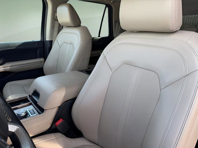 Used 2024 Ford Expedition Max Limited image 42