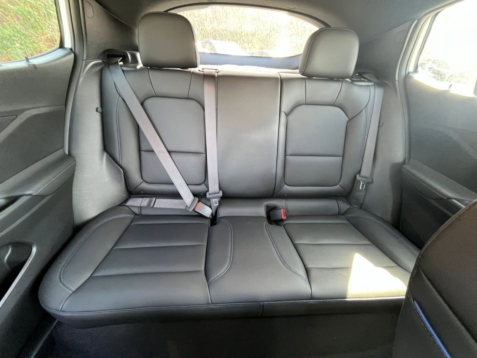 Used 2025 Buick Envista Sport Touring image 35