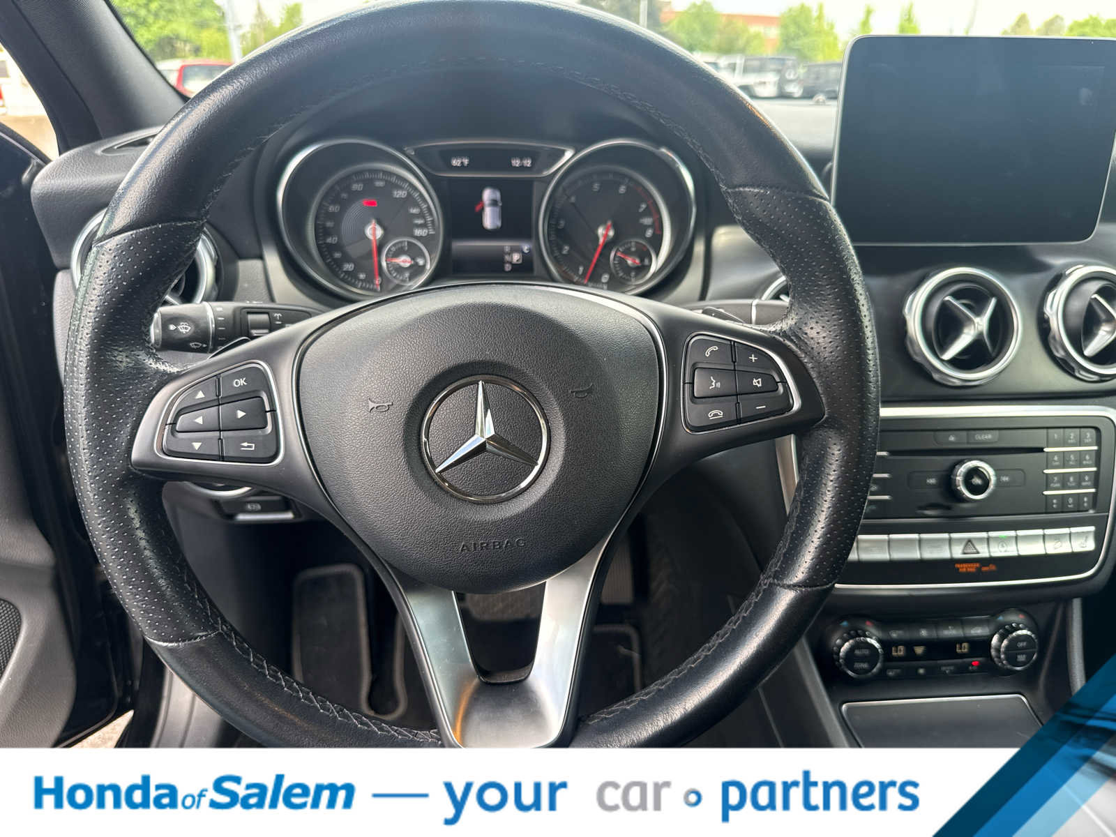 Used 2019 Mercedes-Benz GLA 250 4MATIC image 15