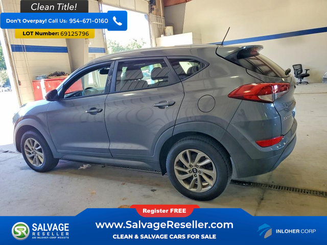 Used 2016 Hyundai Tucson SE w/ Option Group 02 AWD/4WD image 3