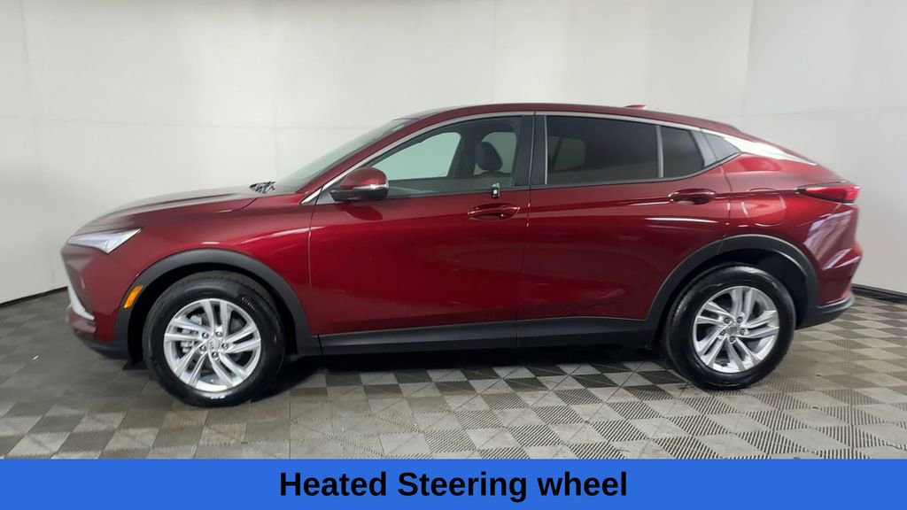 Used 2025 Buick Envista Preferred w/ Convenience I Package image 8