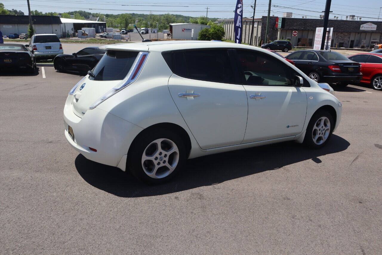 Used 2012 Nissan Leaf SL FWD image 51
