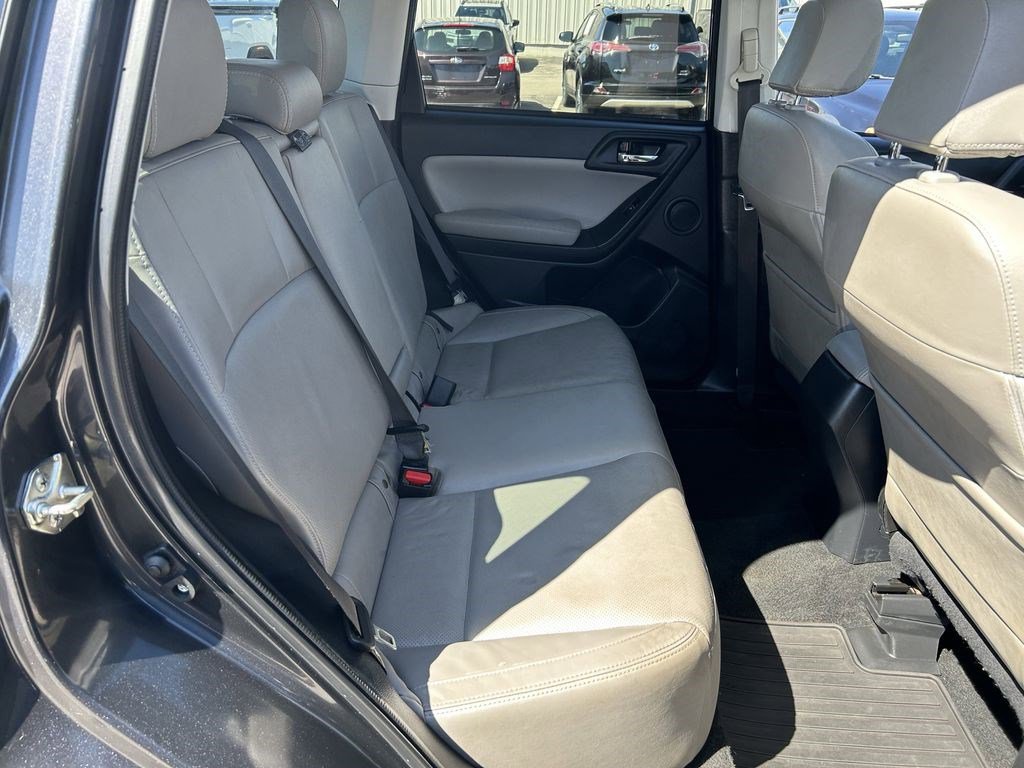 Used 2018 Subaru Forester 2.5i Limited AWD/4WD image 24