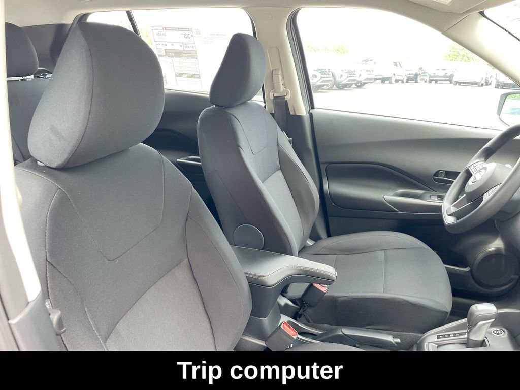 Used 2025 Nissan Kicks Play S image 37