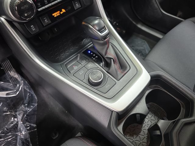 Certified 2021 Toyota RAV4 SE w/ Weather & Moonroof Package AWD/4WD image 22